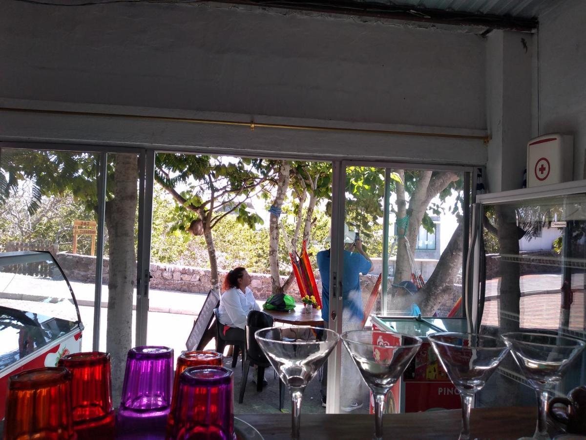 Hostal Cabanas Don Jorge Puerto Baquerizo Moreno Exterior foto